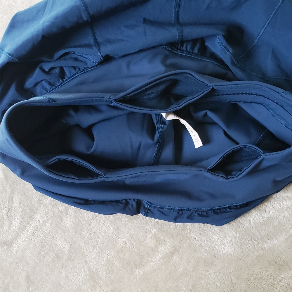 Lululemon Break Free Running Short. - Picture 12 of 16